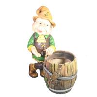 Эльф с бочонком пива L26W15.5H37  718040/K153