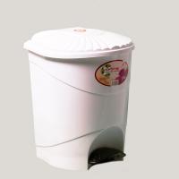 Контейнер 12л для мусора с педалью белый Контейнер 12л для мусора с педалью белый