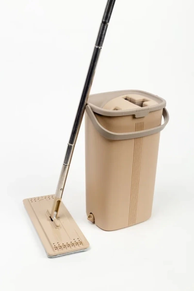 Набор для уборки Magic бежевый (ведро+швабра) Набор для уборки Magic бежевый (ведро+швабра)